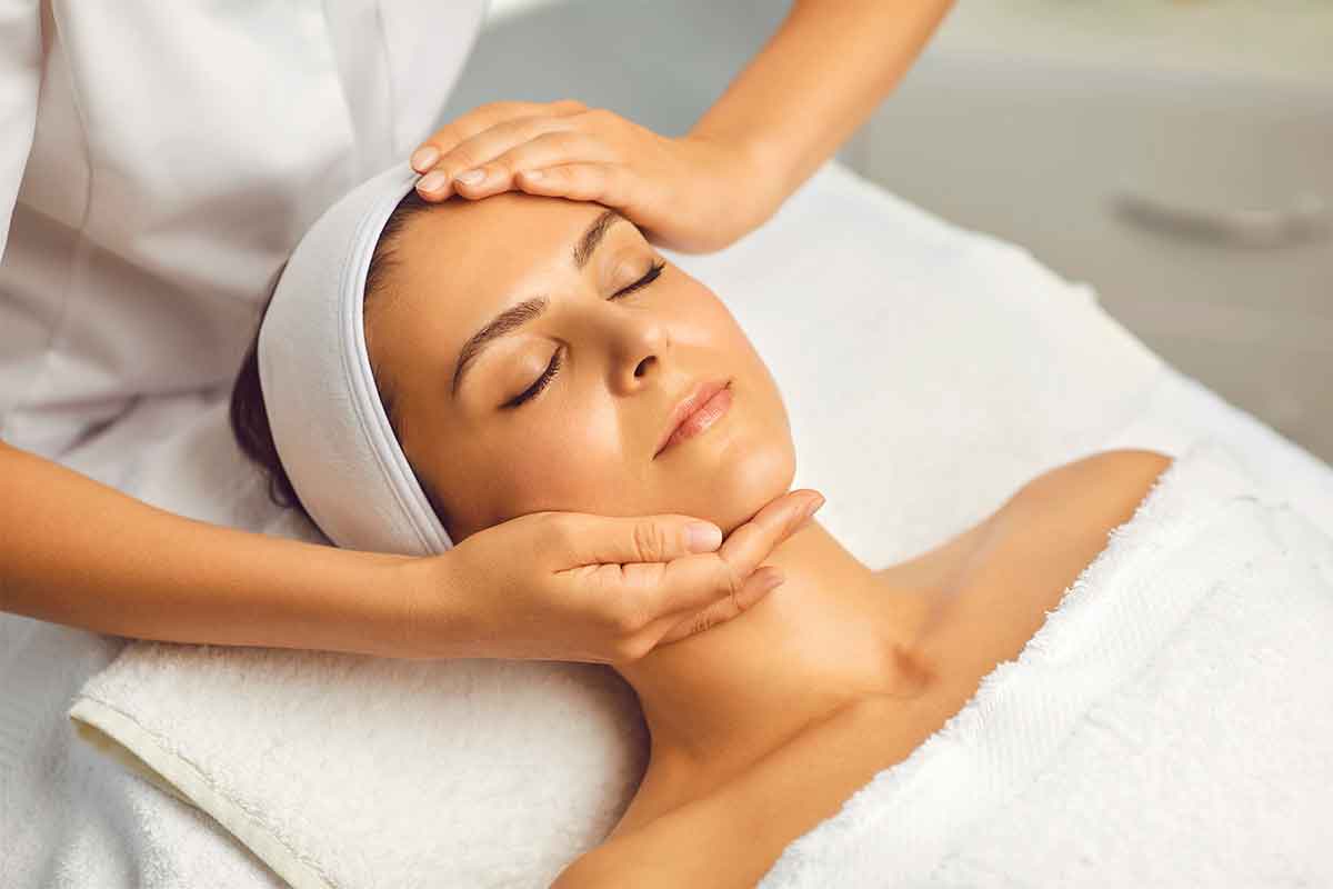 Skin Clinic Adelaide, Aesthetic Nurse Suzie